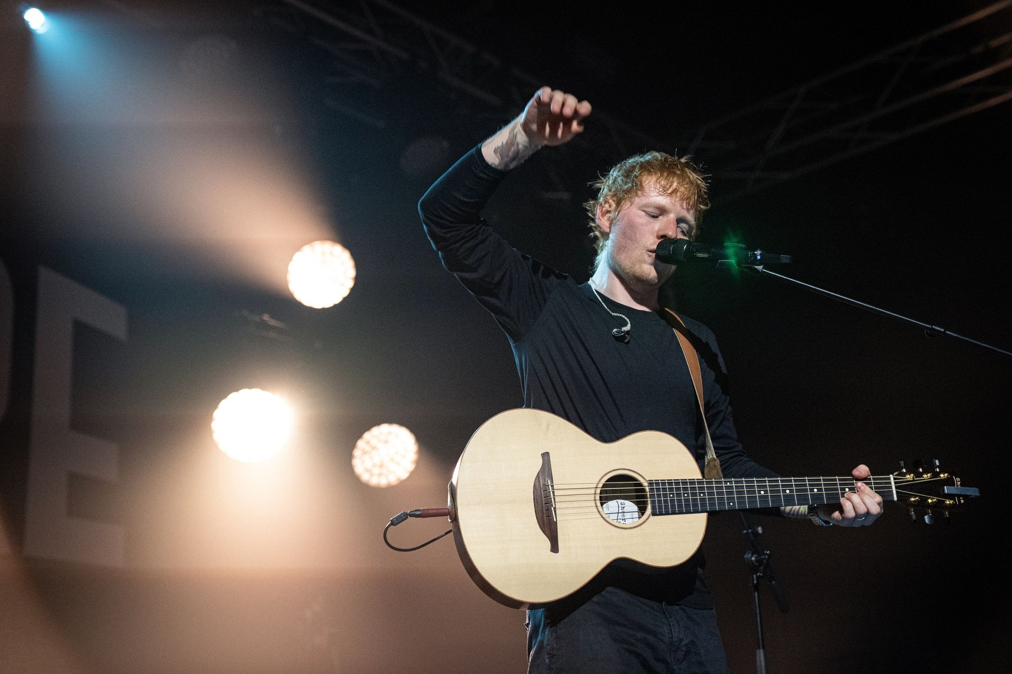 Von Elton John bis Billie Eilish: Benefizevents weltweit