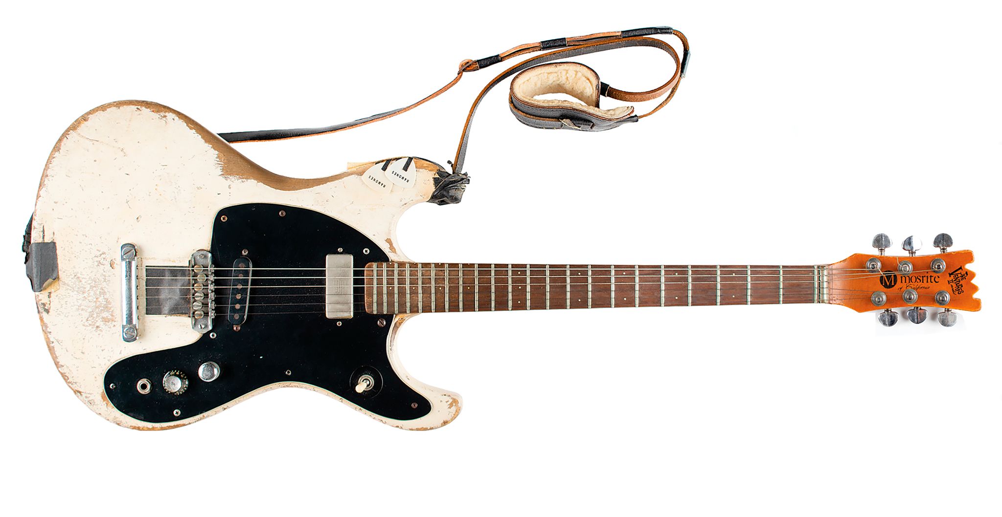 Ramones-Gitarre für fast eine Million Dollar versteigert