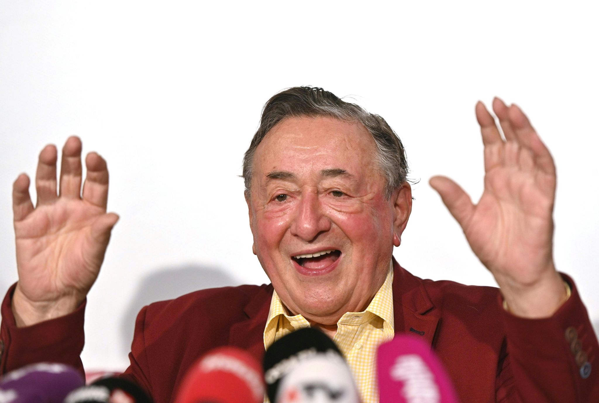 «Mörtel» Lugner wieder verlobt – sie ist 50 Jahre jünger
