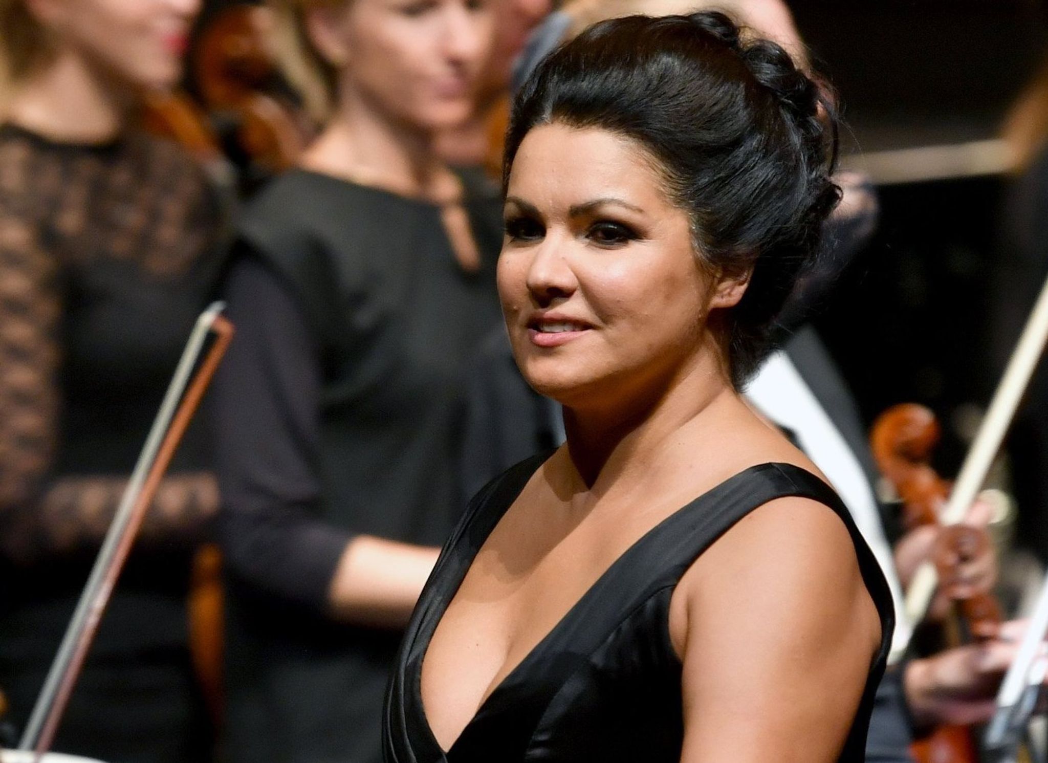Anna Netrebko: Schulter-OP und Kochbuch statt Bühne
