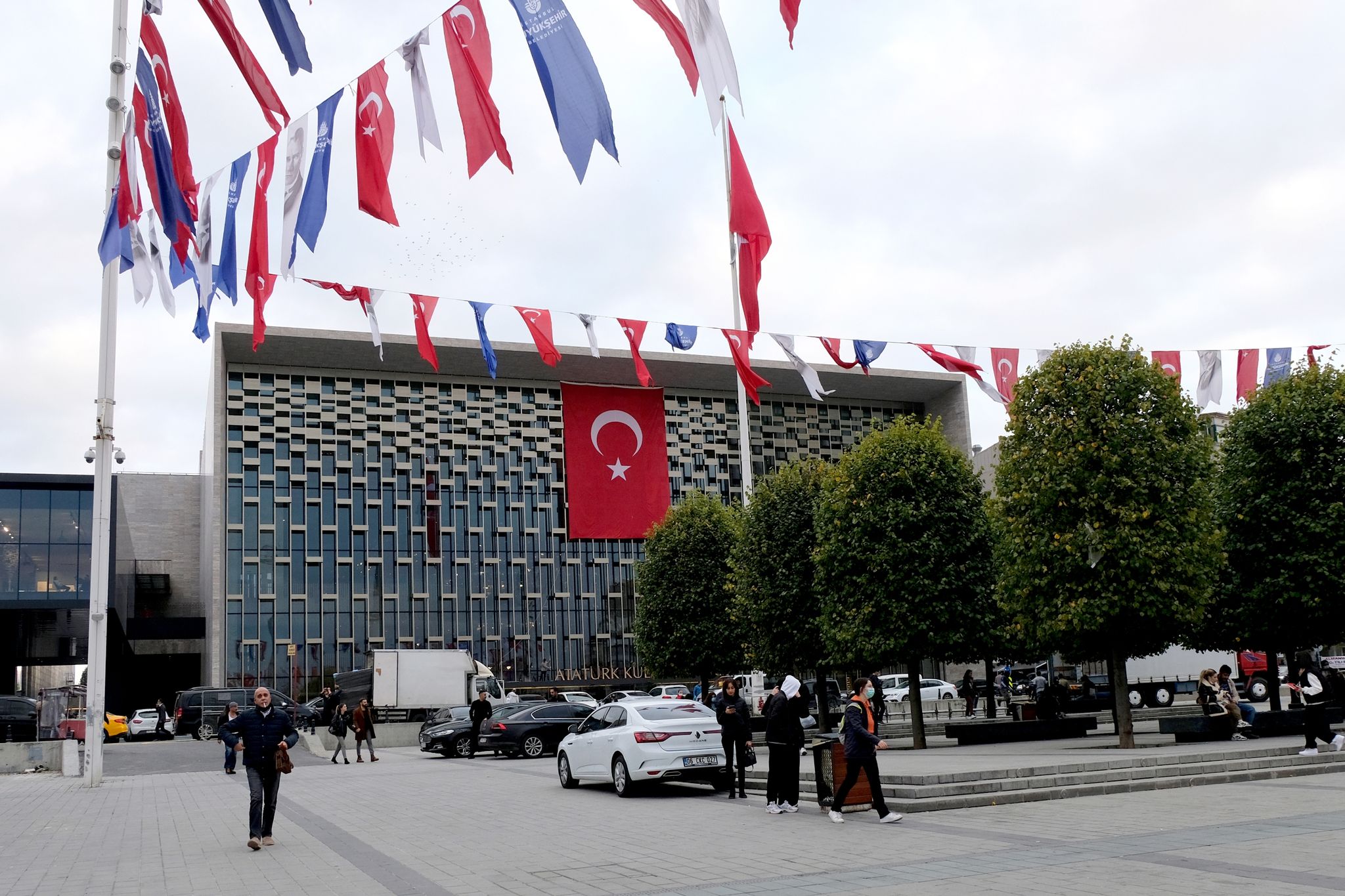 Neues Opernhaus für Istanbul – Eröffnung