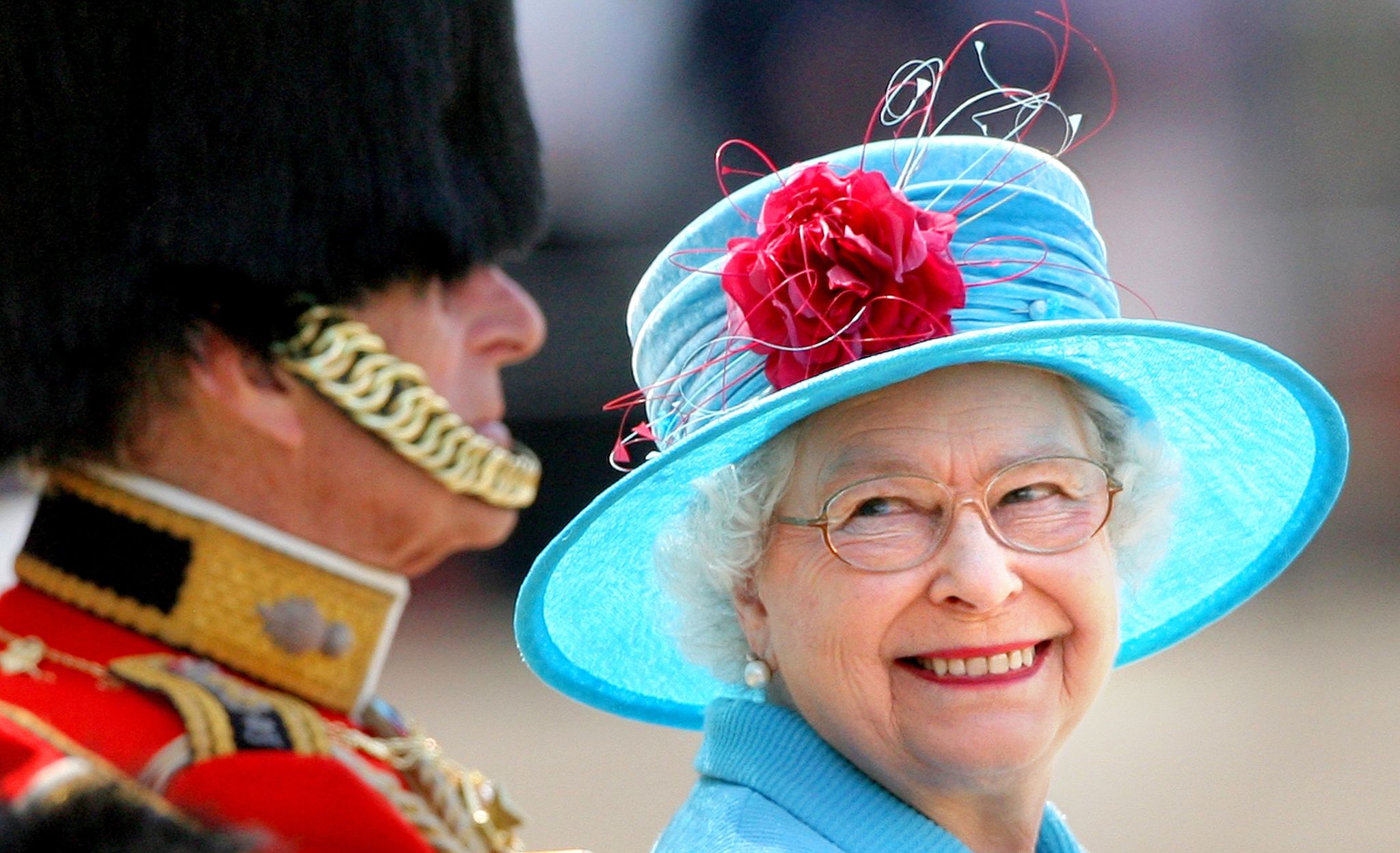 Queen begeht Hochzeitstag erstmals alleine nach Philips Tod