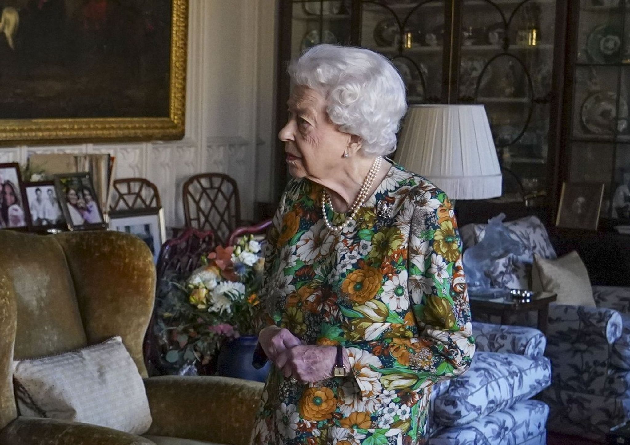 Queen schlägt langjährigen Arzt zum Ritter