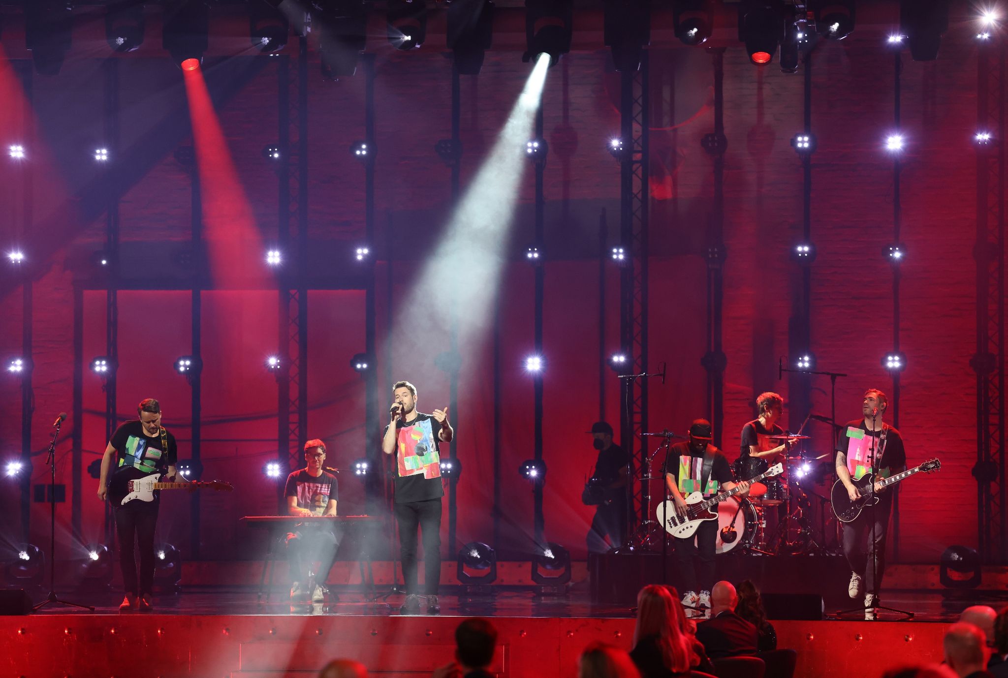 Spenden-Konzert in Hamburg – Viele Top-Musiker, wenig Fans