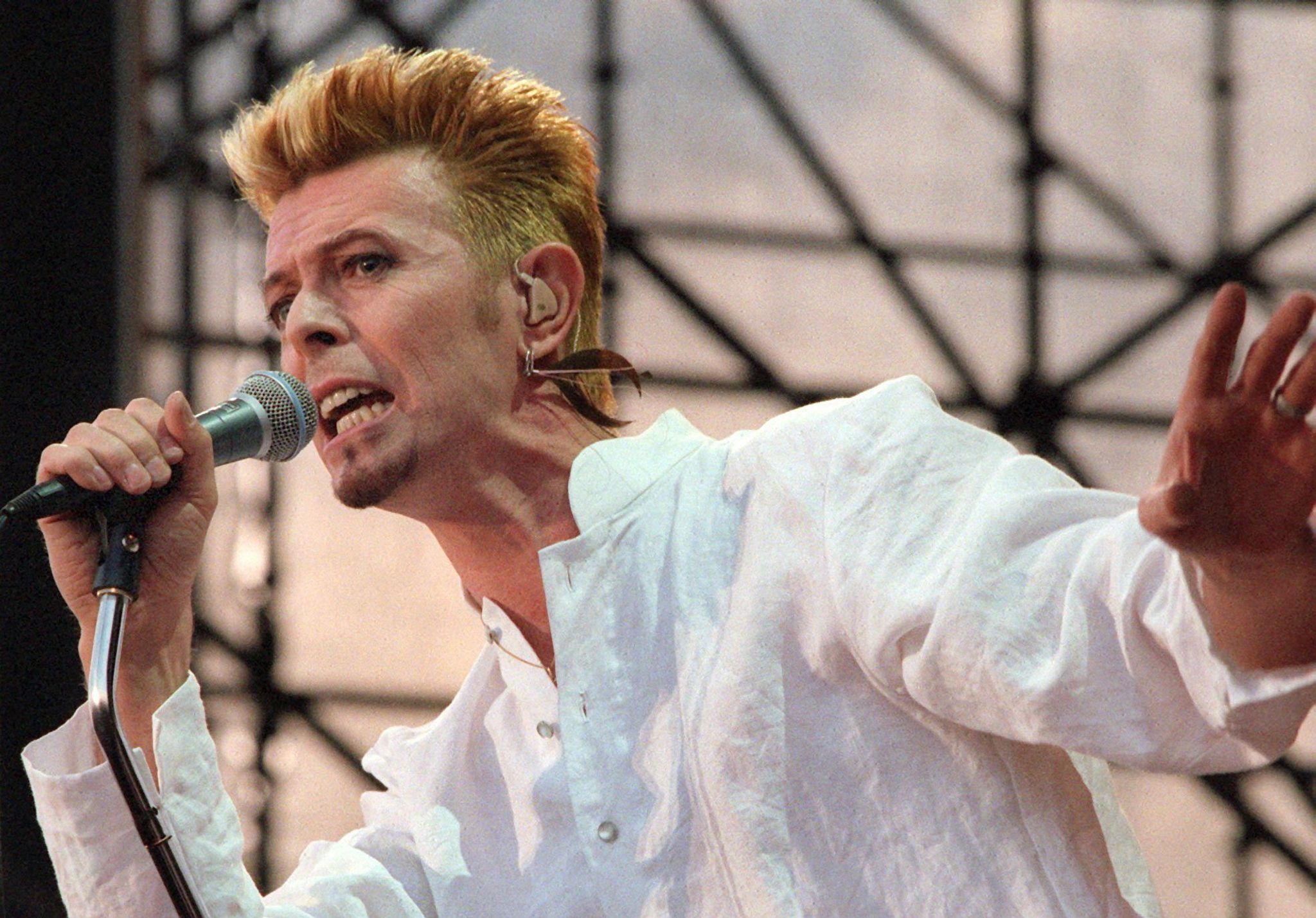 Sonderbriefmarke erinnert an David Bowie