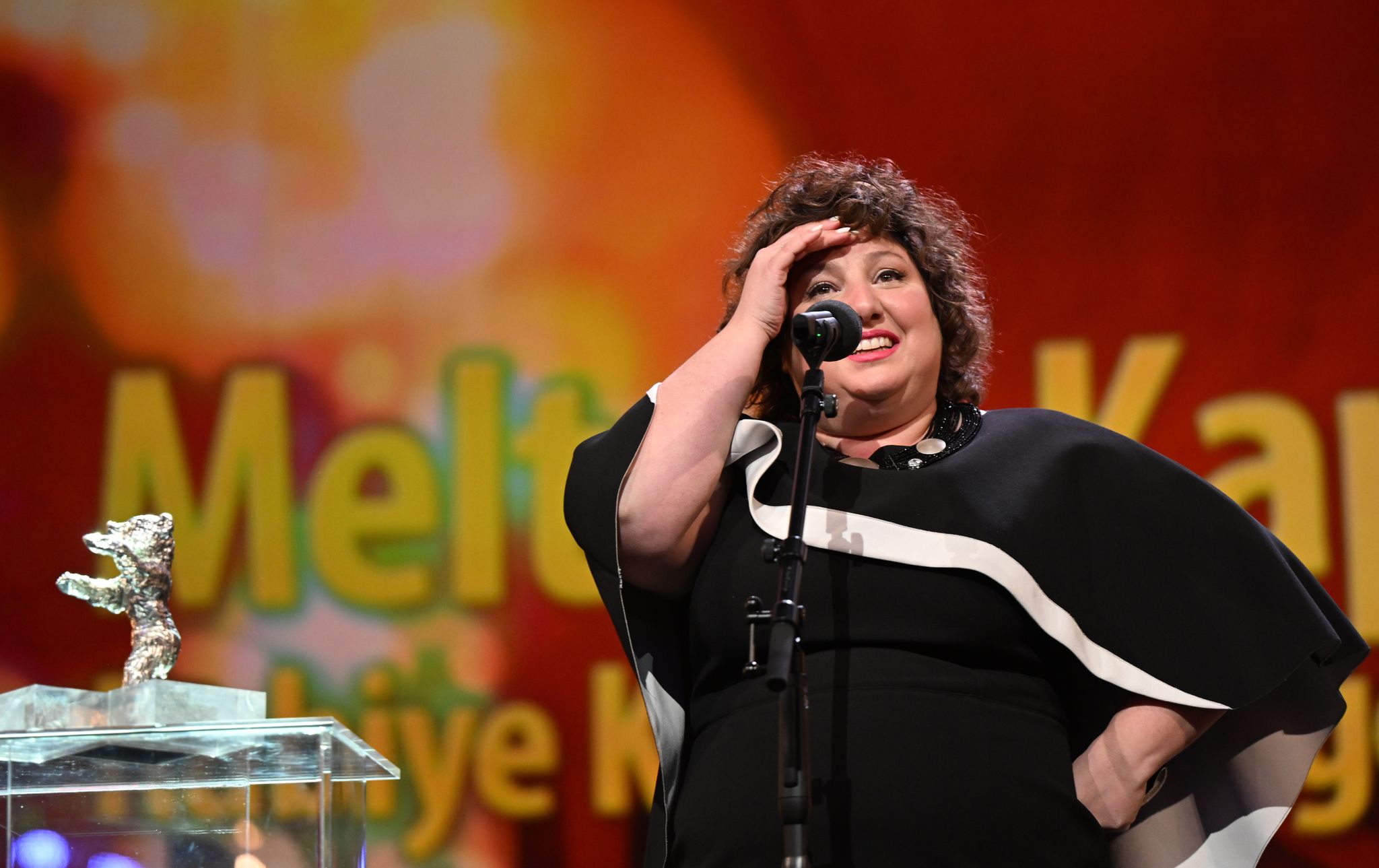 Berlinale: Comedienne Meltem Kaptan gewinnt Schauspielpreis