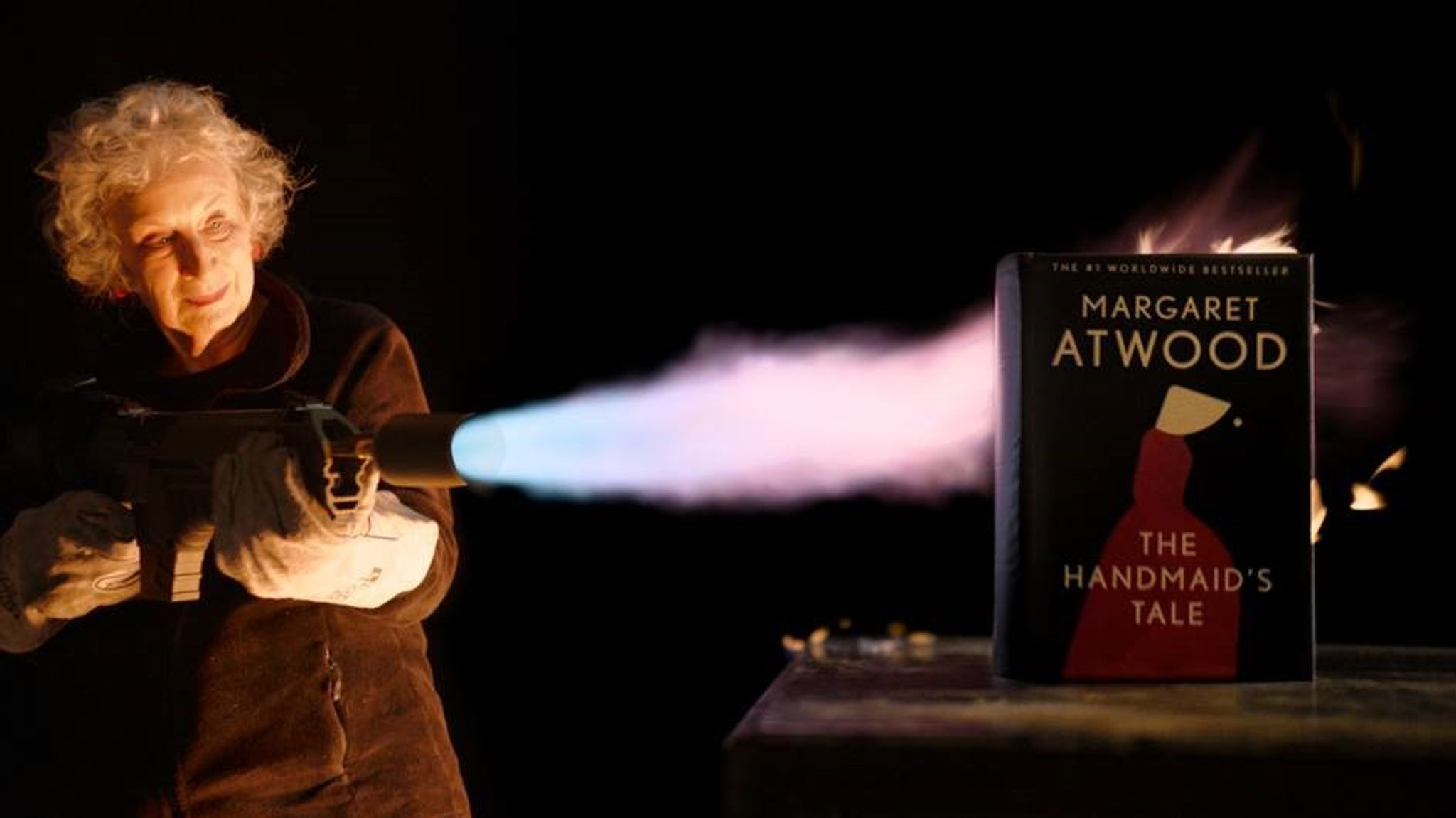 Feuerfeste Ausgabe von «Report der Magd» versteigert