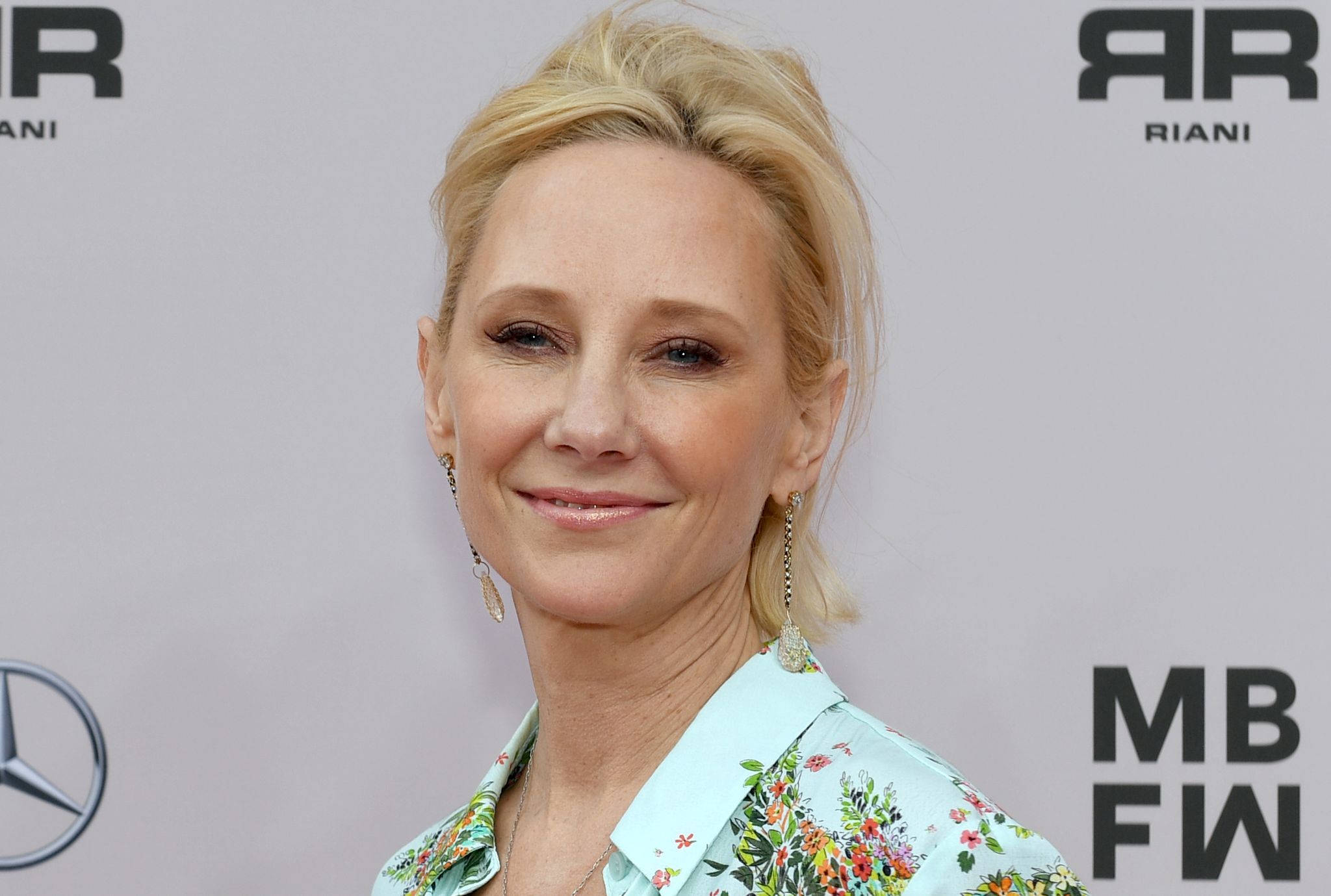 Anne Heche bei Autounfall schwer verletzt