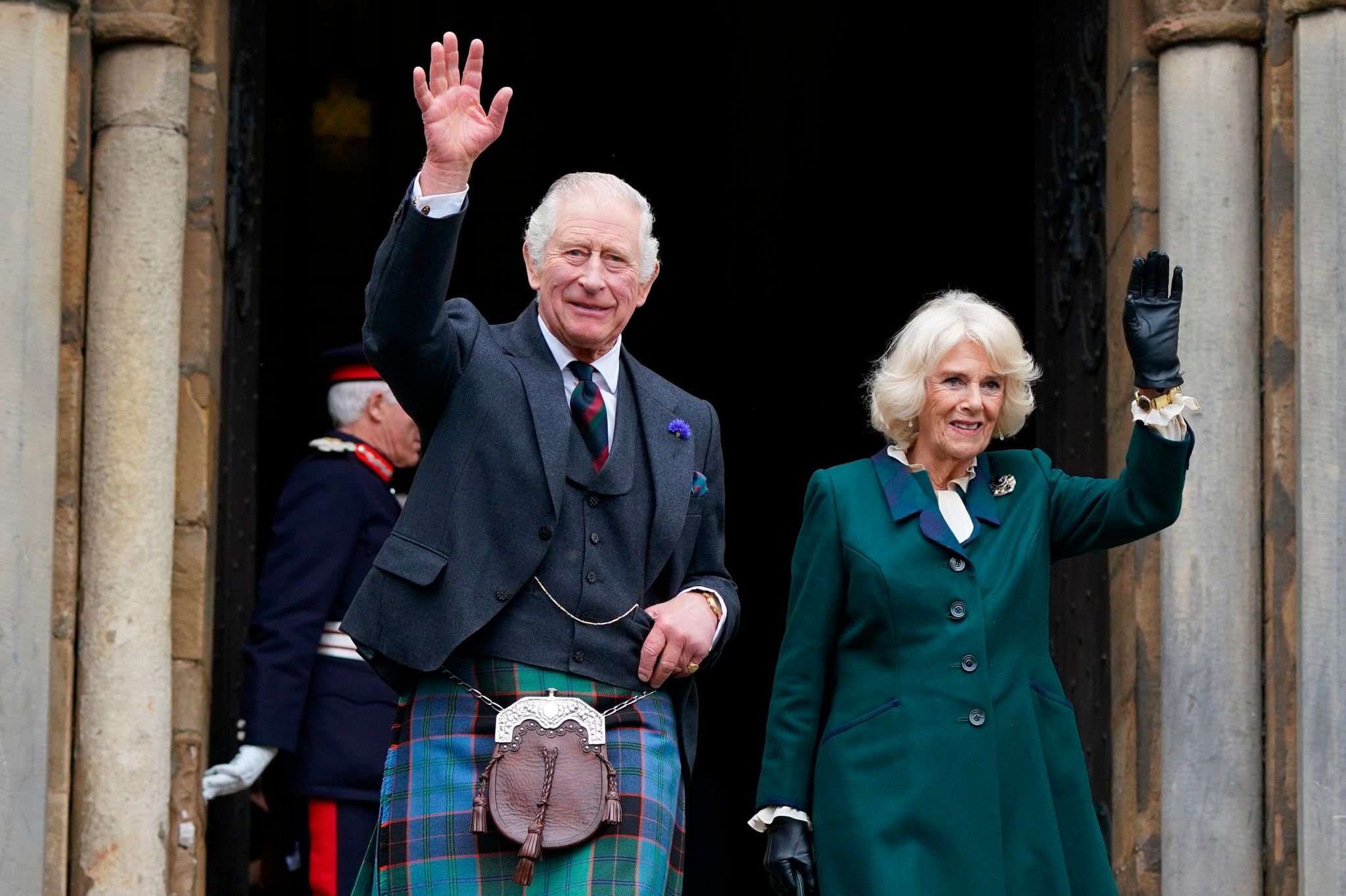 Charles III. in Schottland unterwegs