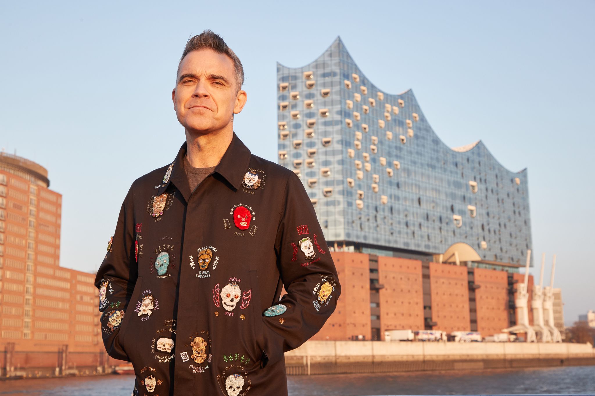 Popstar Robbie Williams singt und plaudert in «Elphi»