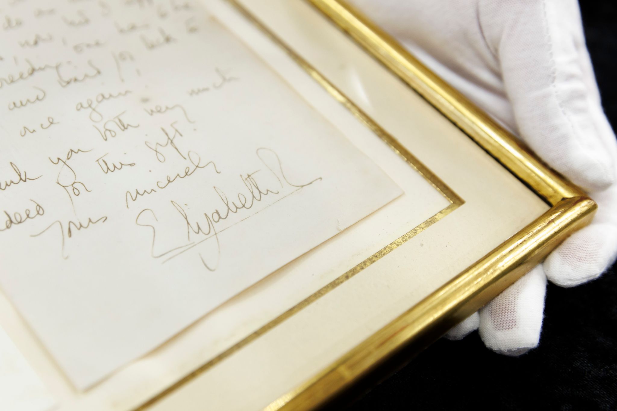 Persönlicher Brief von Königin Elisabeth II. versteigert