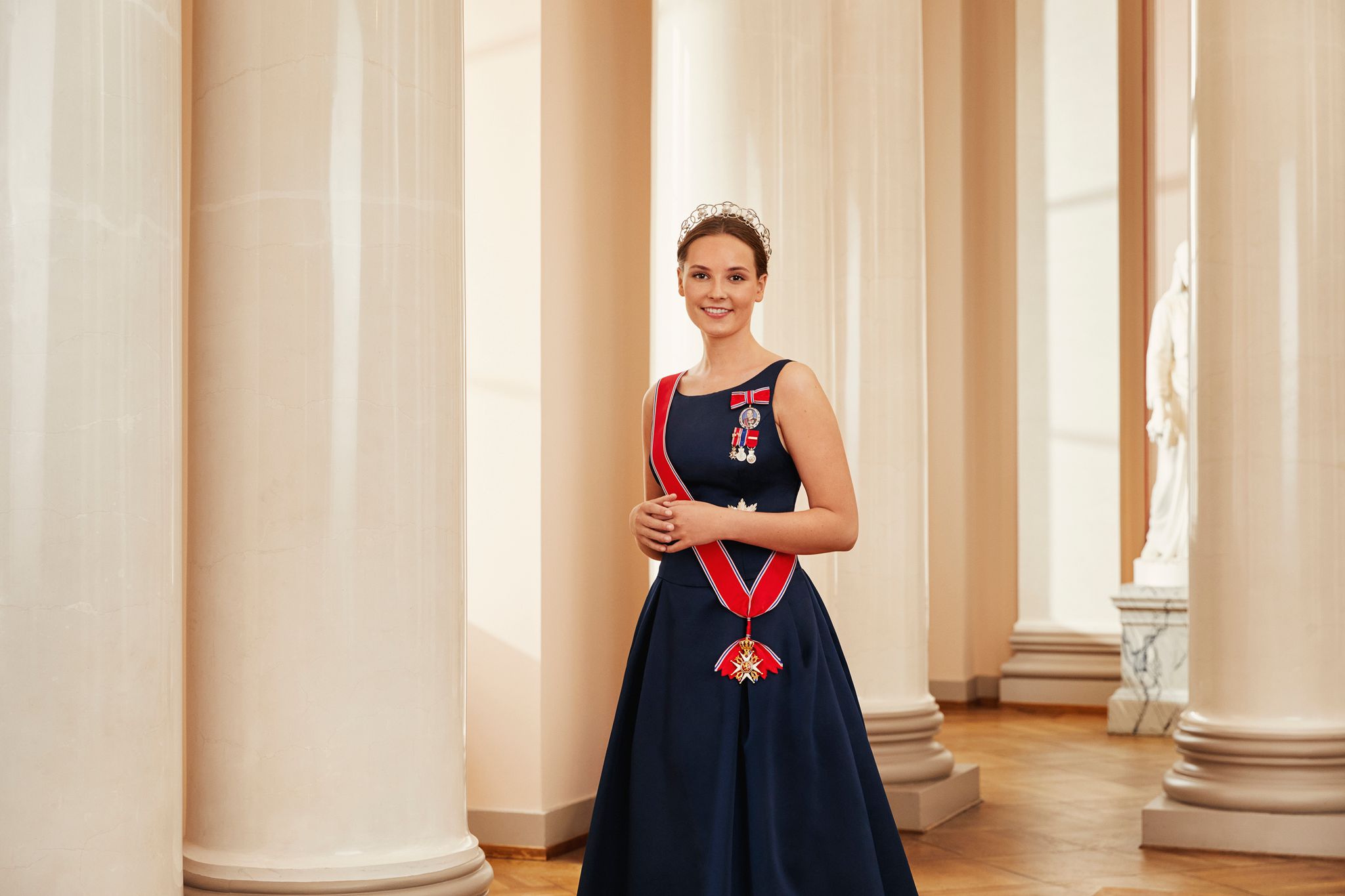 Norwegens Erbprinzessin ist Fallschirm gesprungen