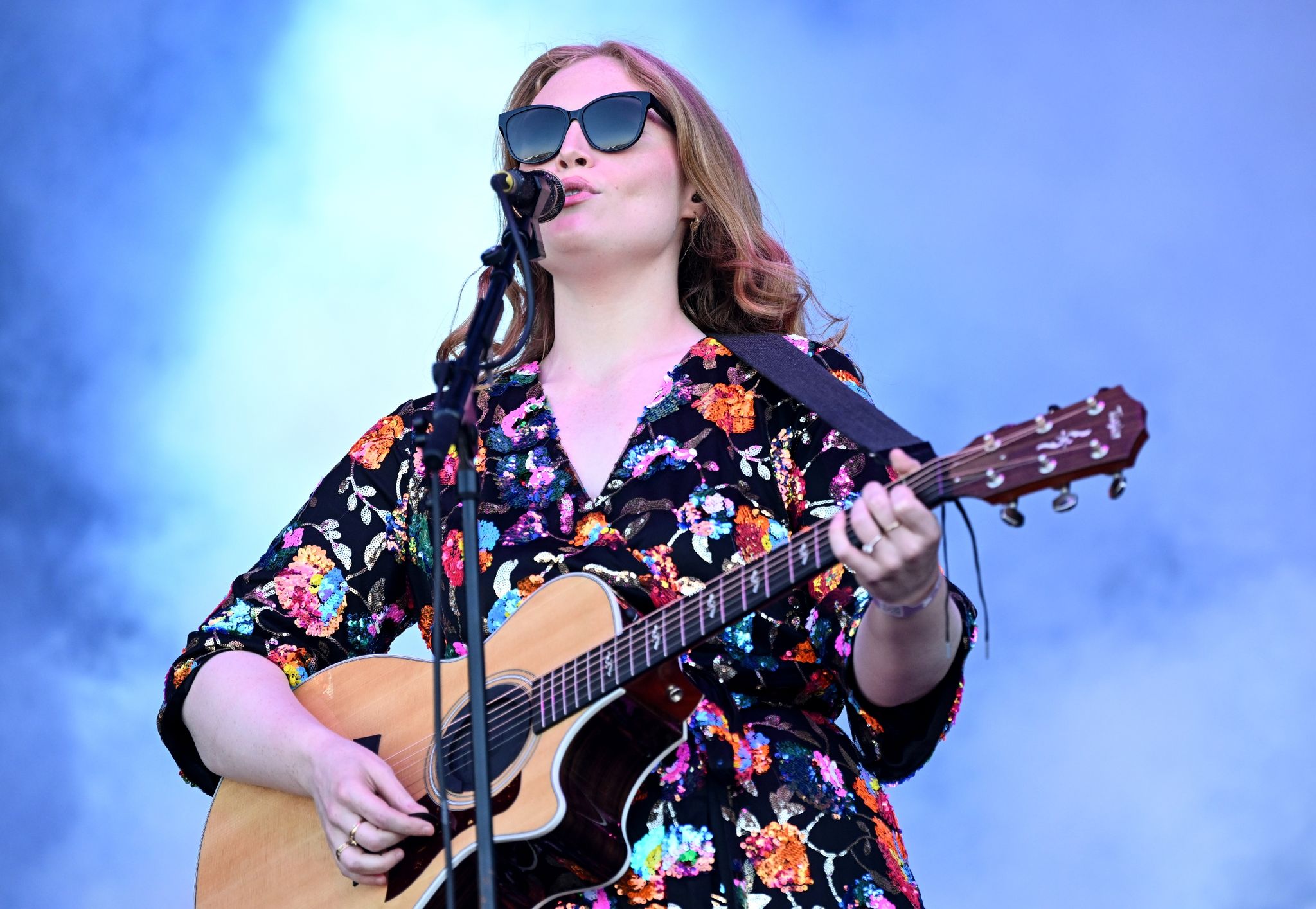 Freya Ridings sagt Krönungskonzert für Charles ab