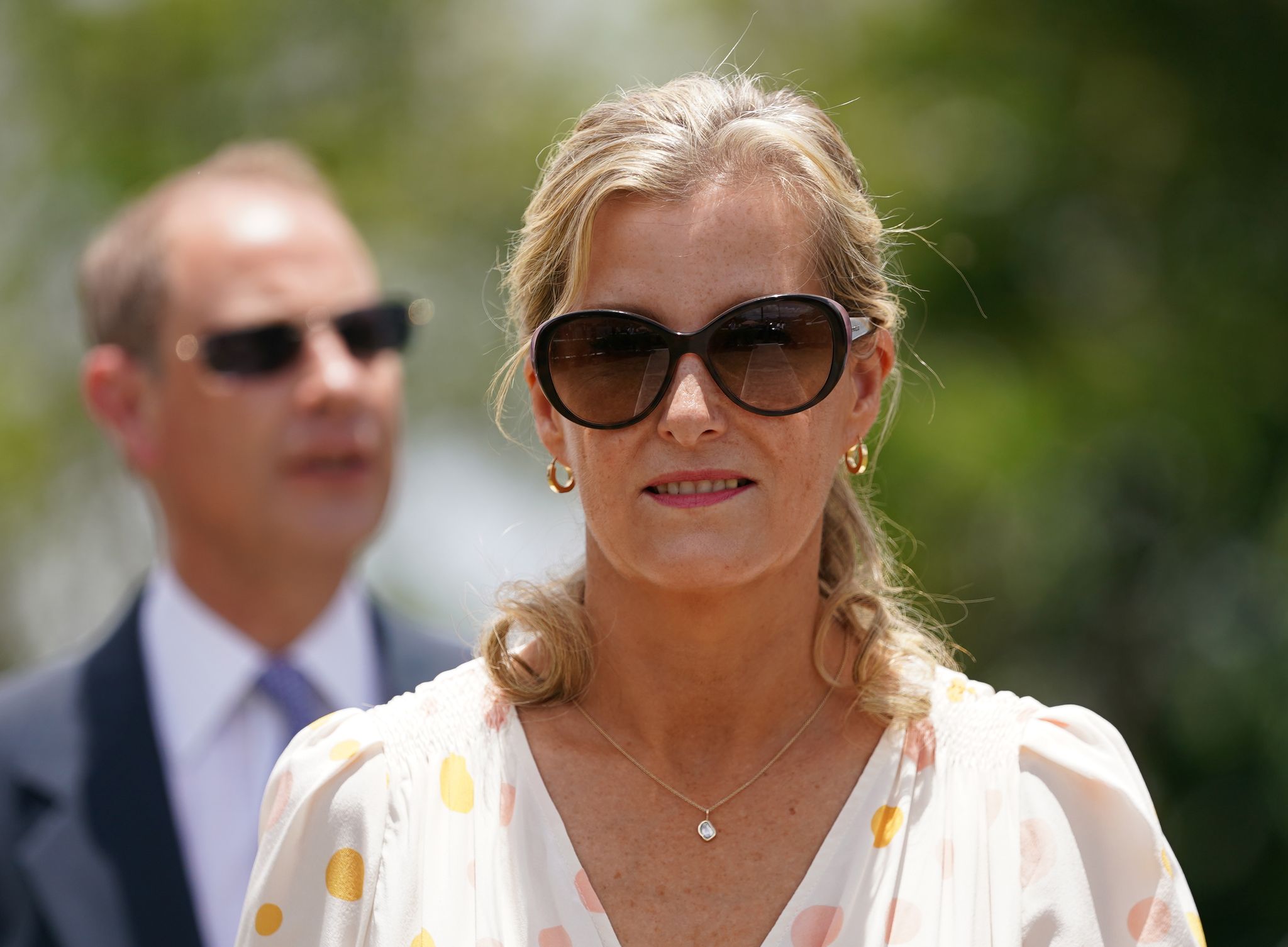 Begleitmotorrad von Herzogin Sophie verletzt Frau schwer