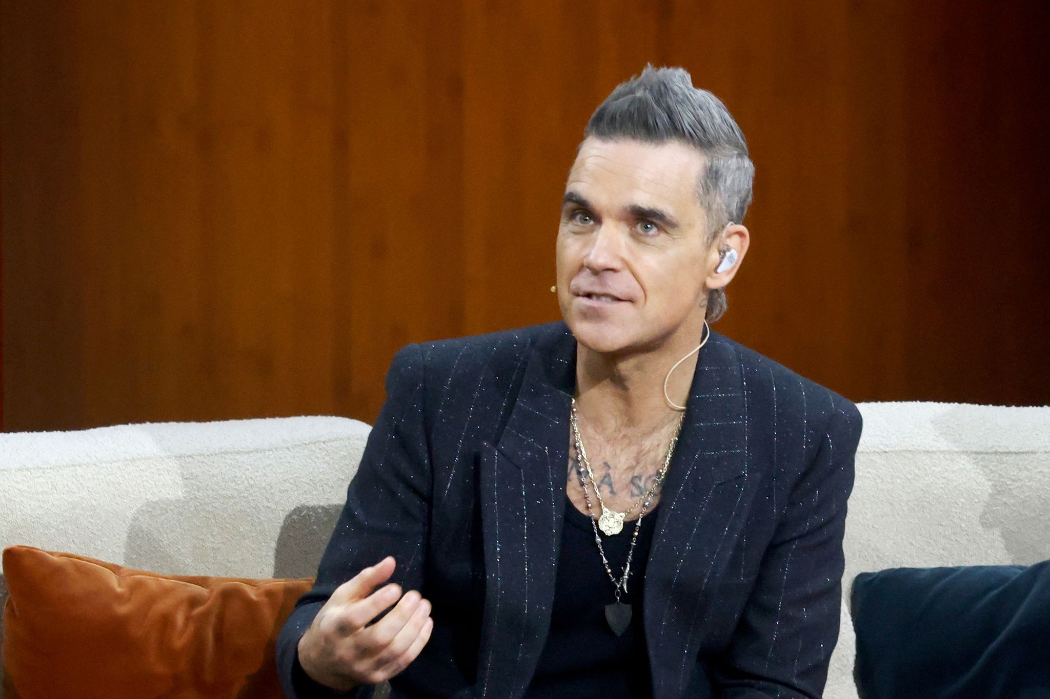 Robbie Williams: Kunst in Hamburger Hotel hinterlassen