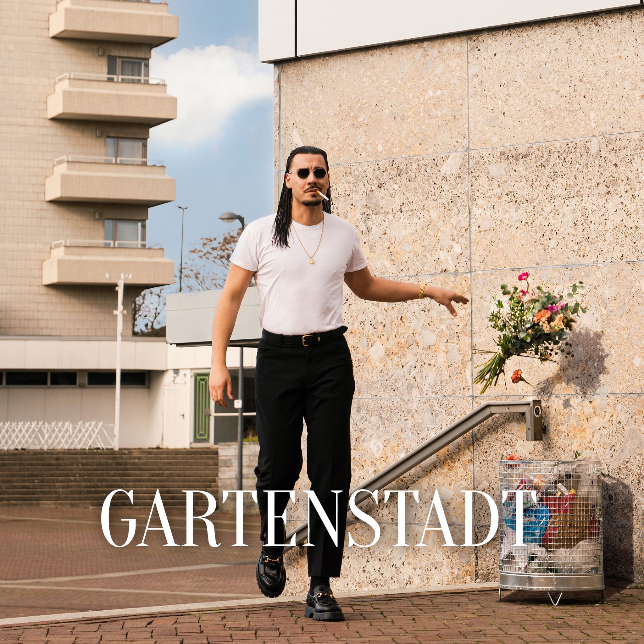 Mit Ironie in die Charts – Apache 207 mit neuem Album