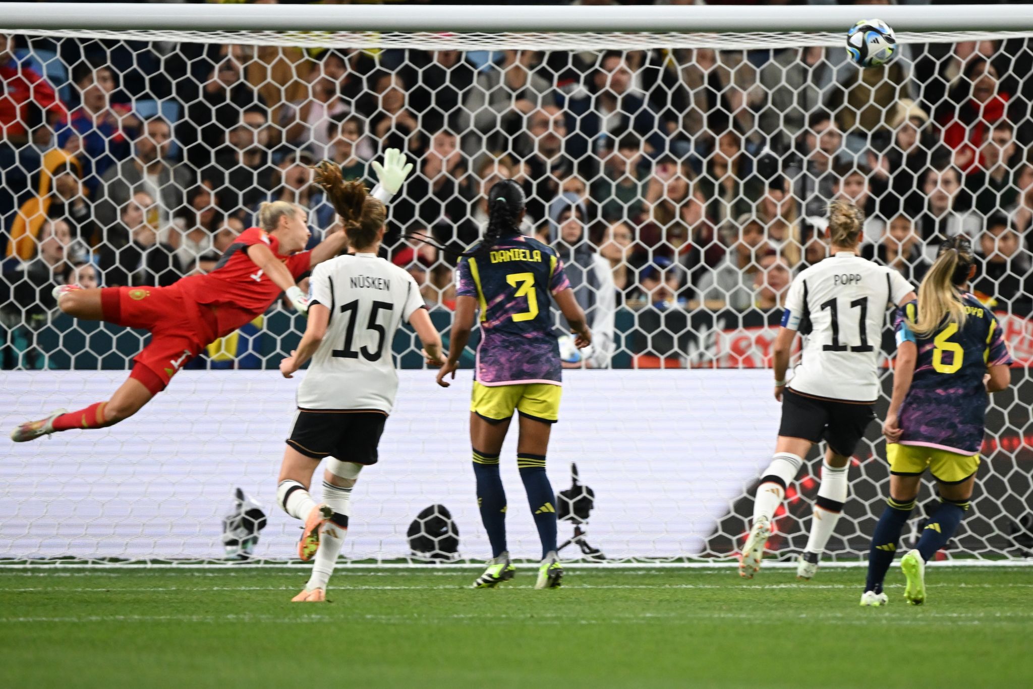 Deutsche Fußballerinnen haushohe Quotensiegerinnen