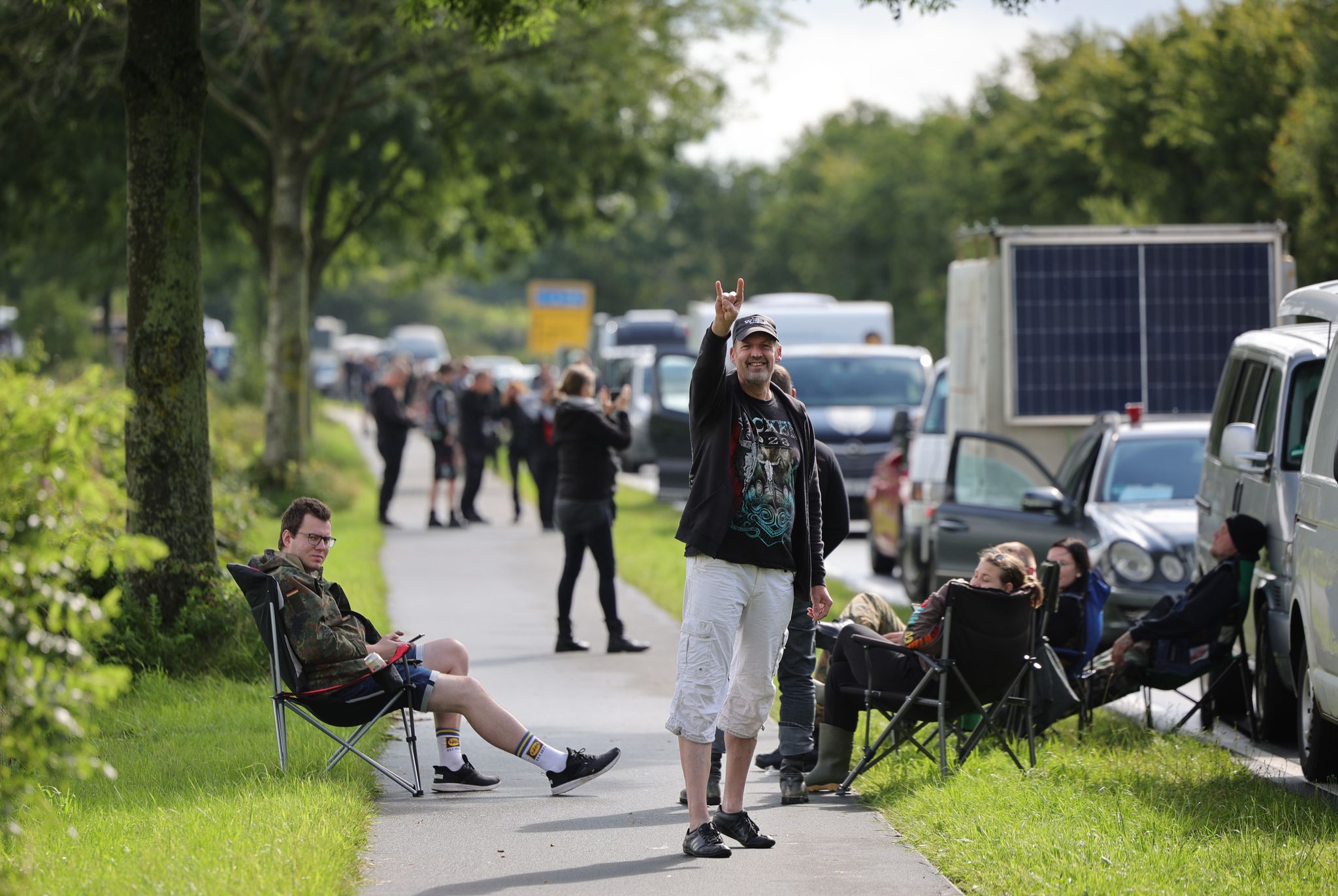 Verkehrsstaus rund um Wacken – Besucher brauchen Geduld