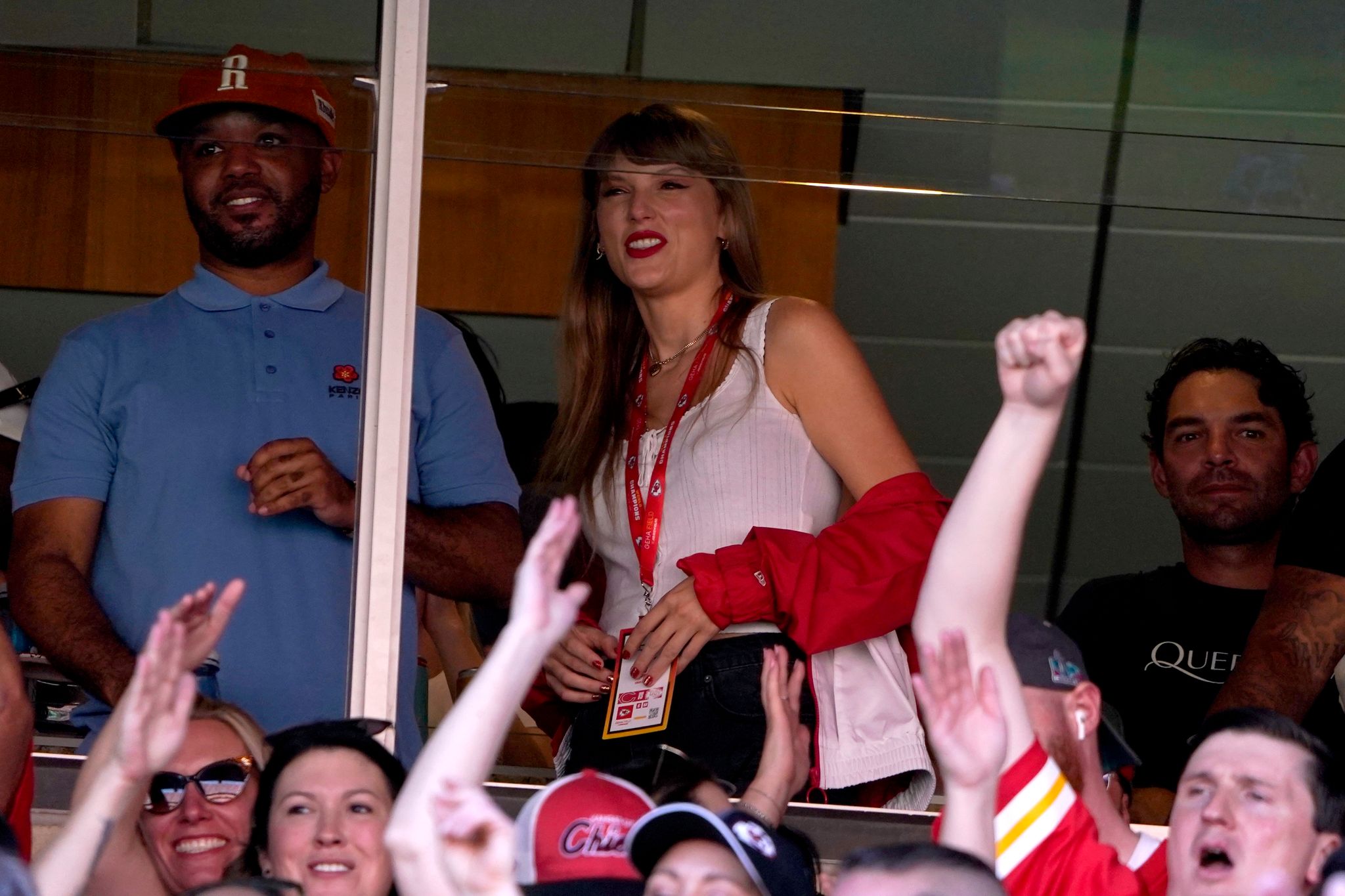 Taylor Swift bei NFL-Spiel – Dating-Gerüchte mit Kelce
