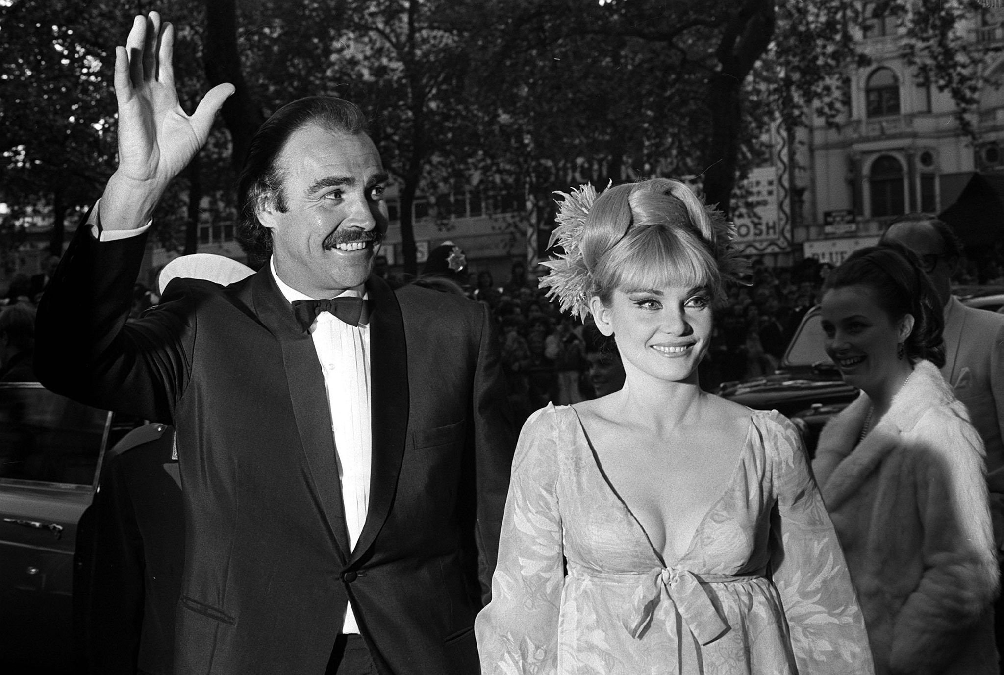 Connery gegen Moore: Vor 40 Jahren lebte James Bond zweimal