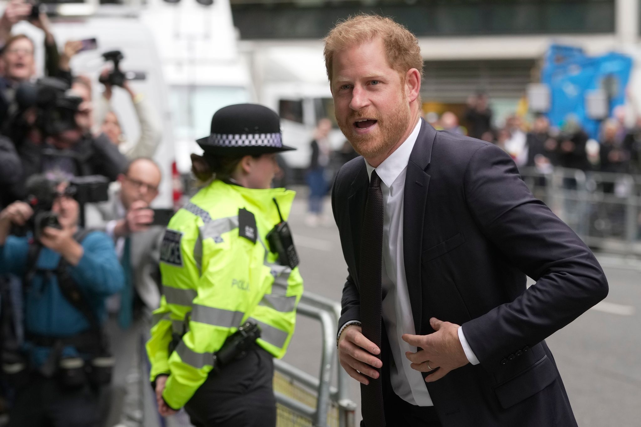 Teilsieg für Prinz Harry bei Klage gegen «Mirror»-Verlag