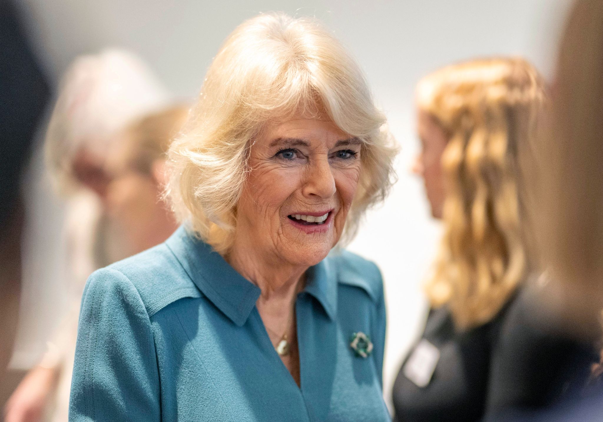Die Sturmfeste: Queen Camilla führt durch die Krise