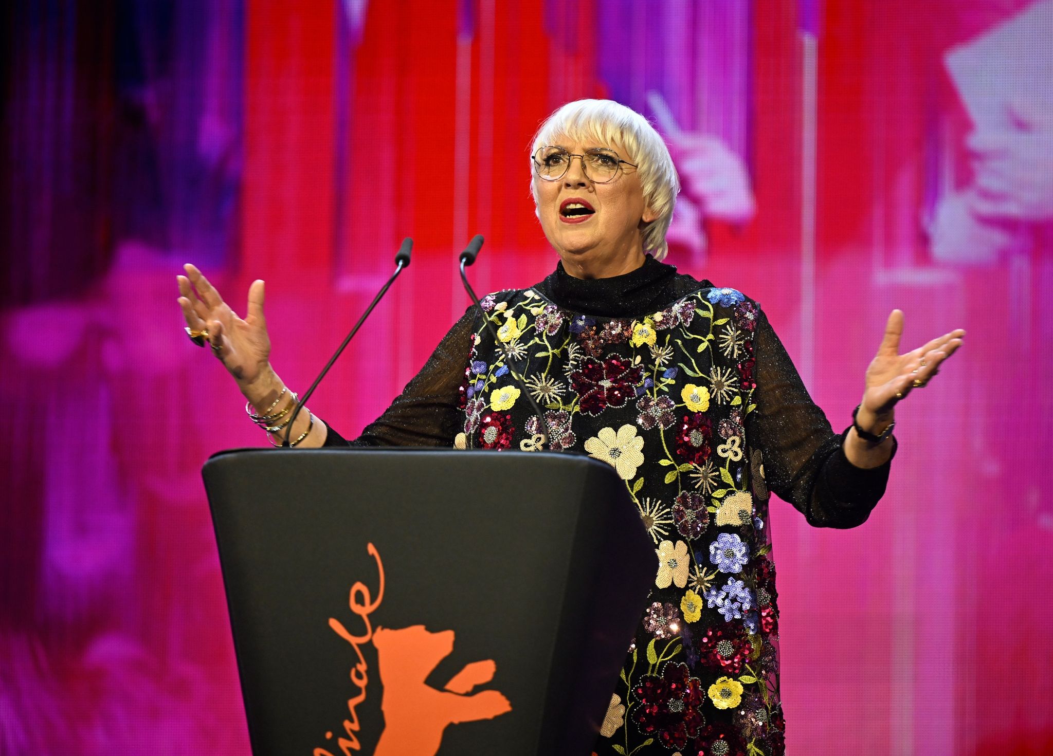 Roth will Antisemitismus im Kulturbetrieb bekämpfen