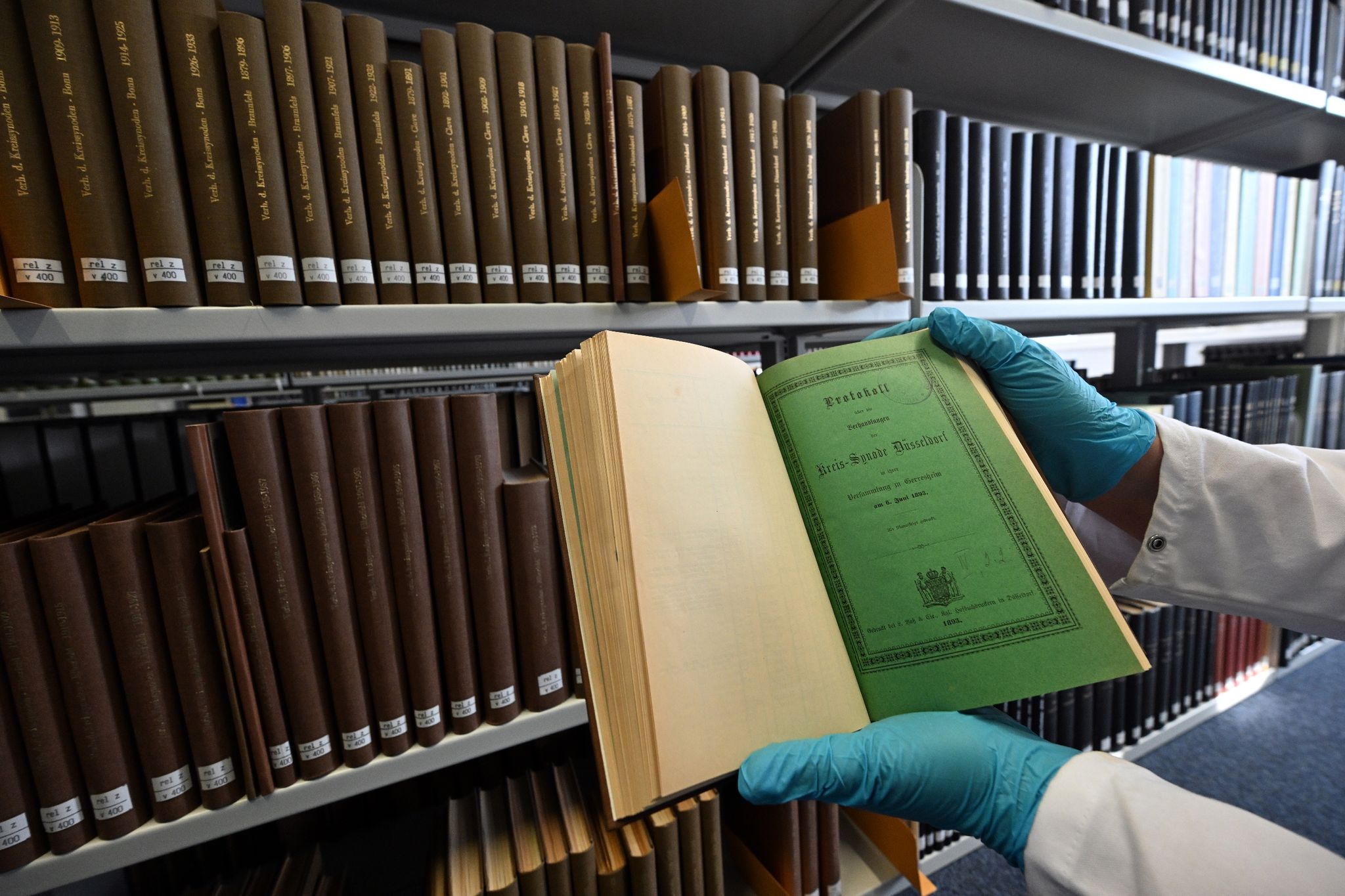 Arsen: Wie Giftgrün in Bibliotheken für Probleme sorgt